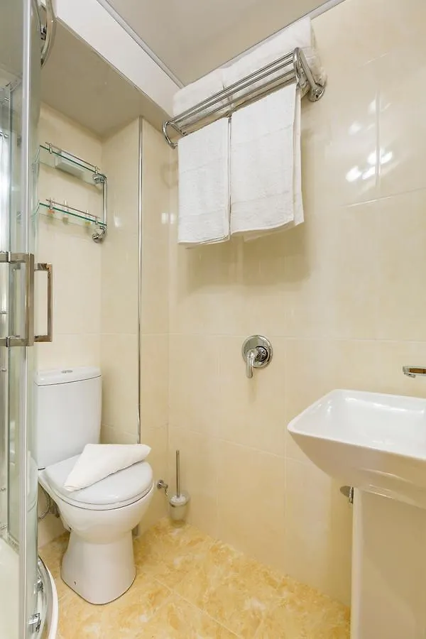Linton Hotel Luton Лутон