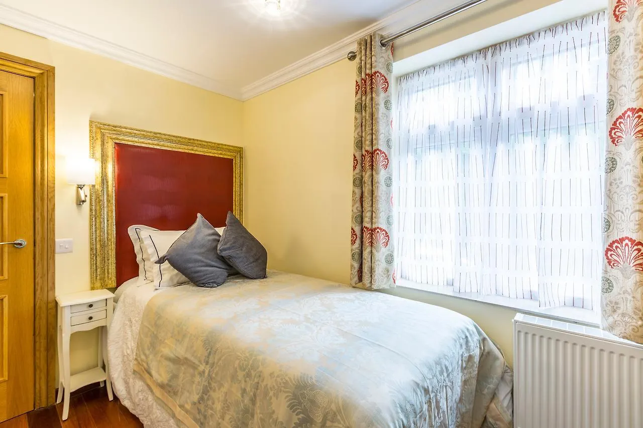 Linton Hotel Luton Лутон 3*,  Великобритания